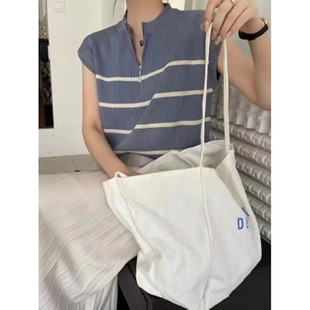 2025 Spring New Striped Crewneck Korean-Japanese Fresh Girl Age-reducing All-match Top Sleeveless Vest Knitwear