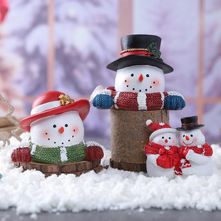 Cute Luminous Christmas Snowman Resin Ornaments Cartoon Snowman Christmas Window Gift Micro Landscape Snow Scene Props