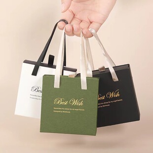 Jewelry storage box packaging necklace earrings hand ring gift portable exquisite creative European handbag