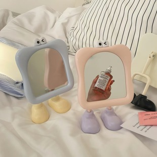 Creative cute big eye makeup mirror student dormitory can stand portable mirror high-value high-definition dressing mirror wholesale
