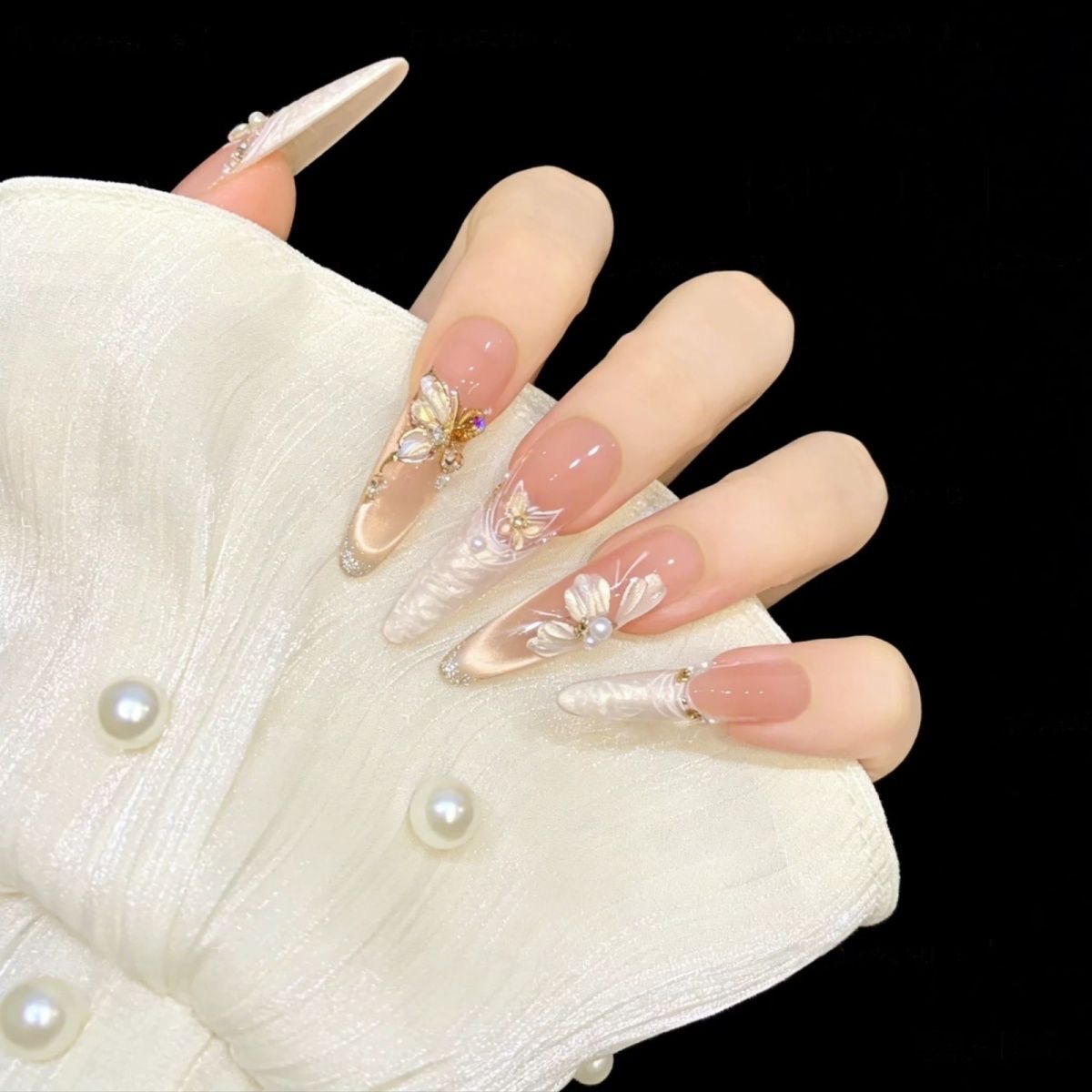 ćFucongzhonglaićHigh-End Cat-Eye Butterfly Thread Glue Handmade Wearable Nails Medium-Long Style Ins-Style Nail Stickers