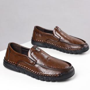 New men's shoes breathable casual leather shoes soft sole shoes outdoor non-slip middle-aged dad shoes a pedal a generation of hair