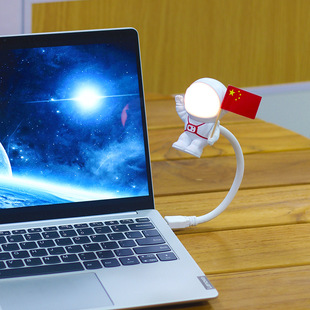 Новый астронавт умный голосовой ночник USB спальня Кормление ребенка мини атмосфера портативный ночник