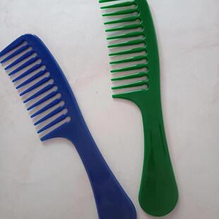 Special Comb for Curly Hair and Wide Teeth, Beef Tendon Clinker, Anti-static Thickeneded Household Hairdressing and Smoothing Hair Straightening Comb, Colorful Comb
