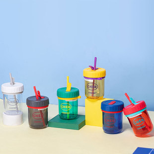 Net red cute tons of cool music student women's plastic cups creative trend portable straw cups manufacturers direct batch cups