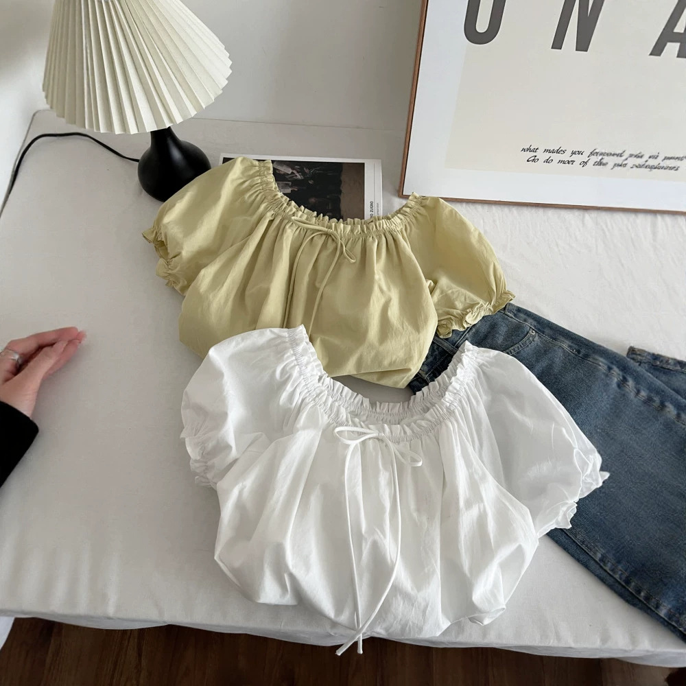 French-Style Off-Shoulder Floral Short-Sleeve Blouse for Women, 2026 Summer New Design, Petite Niche Top 7361