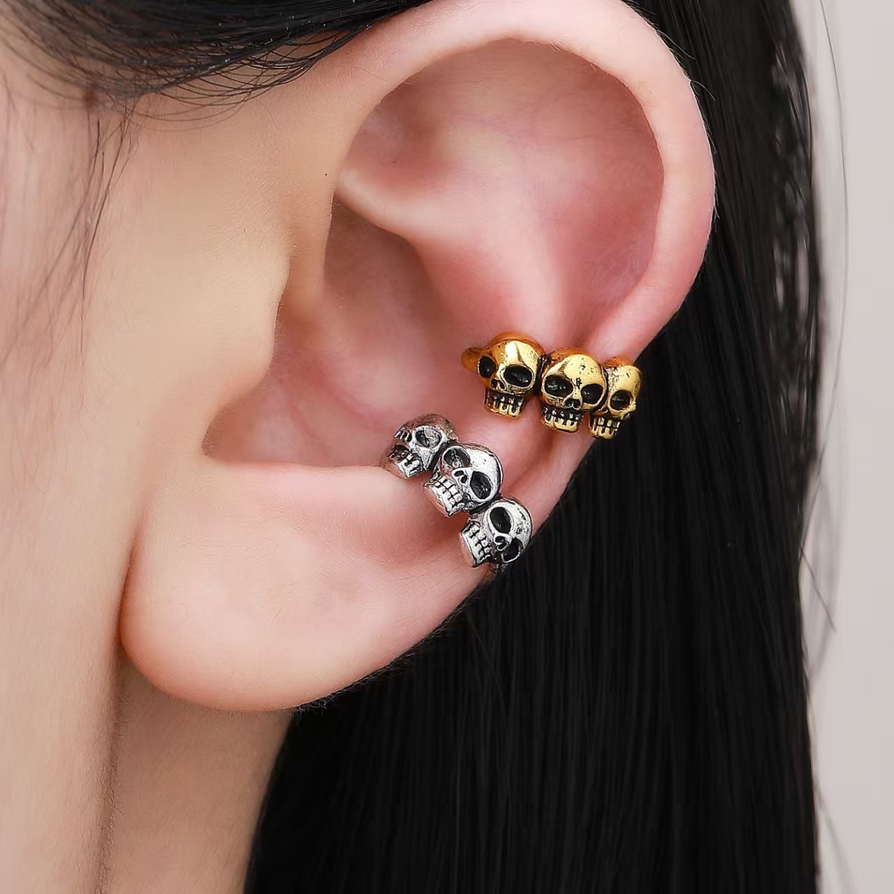 European and American Minimalist Three-Skull Ghost Claw Antique Gold and Silver Ear Cuffs Halloween Women's Atmospheric Ear Accessories Ear Bone Clips