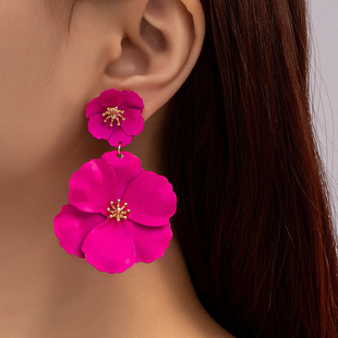 European and American cross-border new Mori retro long elegant colorful flower spray paint multi-layer creative ear clip earrings