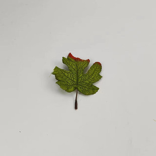 Amazon popular single-piece simulation autumn maple leaf leaf scene layout Halloween decoration photography props