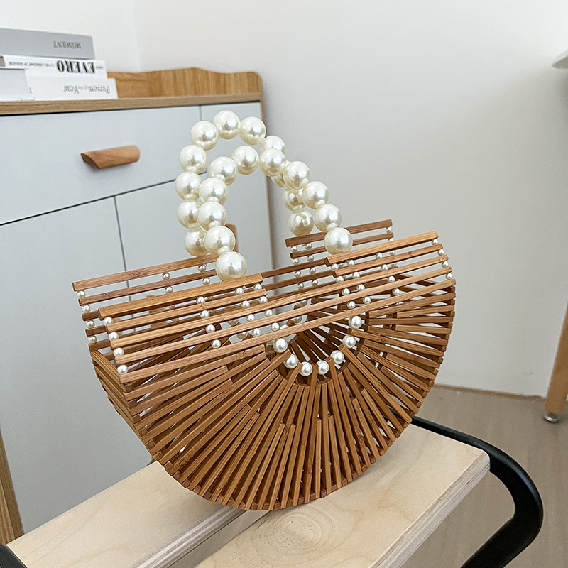 Trendy woven summer bags for 2022: Mori girl style, fashionable, large capacity, wooden beads, Chanel-inspired handbags.