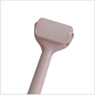 Cross-border ice roller manual ice roller massager household facial eye cold compress roller massager manufacturer