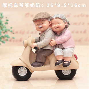 Creative Keeping with each other Old man and old woman love to walk with each other Night light Grandpa and Grandma ornaments Wedding birthday gift