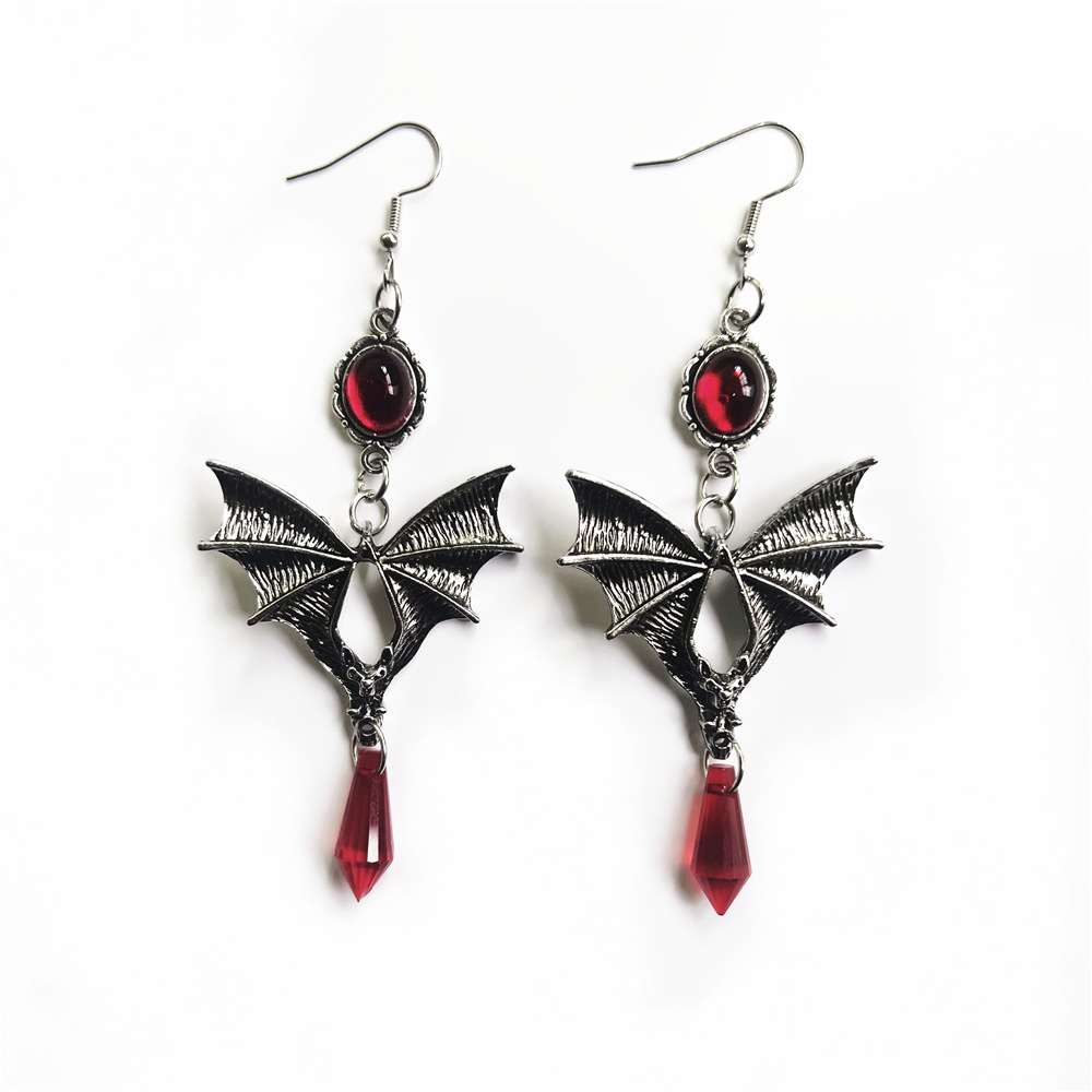 Cross-border foreign trade Amazon Gothic vintage vampire bat earrings fashion jewelry factory direct sales