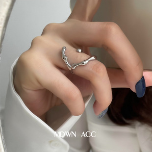Ring does not fade niche design ins opening female high-end retro Cold pearl shell versatile irregular