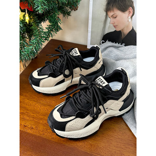 Hong Kong-style Torre Shoes Women's Autumn 2024 New Feet Small All-match Casual Shoes Thick Sole Sports Retro White Shoes Trendy
