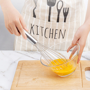 Factory wholesale stainless steel tube handle manual egg beater to beat cream eggs small mixing household baking tools