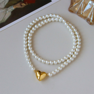 European and American Retro Accessible Luxury Magnetic Heart Pearl Necklace Versatile High-End Simple Elegant Niche Commuter Clavicle Chain