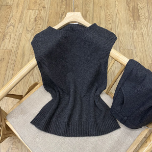 Vintage Crewneck Knitted Vest Autumn and Winter Stacked Waistcoat Sweater Vest Lazy Pullover Top Women Z7219