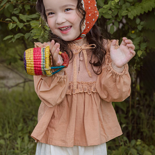 Autumn 2025 Strawberry Shaman South Korea Children Girls Girls Lace Embroidered Lace Puff Sleeve Doll Shirt