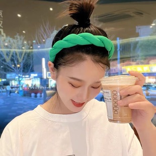 Candy-colored high cranial headband female temperament Joker hair bundle Korean version of the tooth press hair clip face small headband wholesale