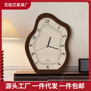 Antique Desktop Clock Retro Creative 2024 Clock New Hallway Clock Wall Hanging Living Room Hallway Ornaments Clock