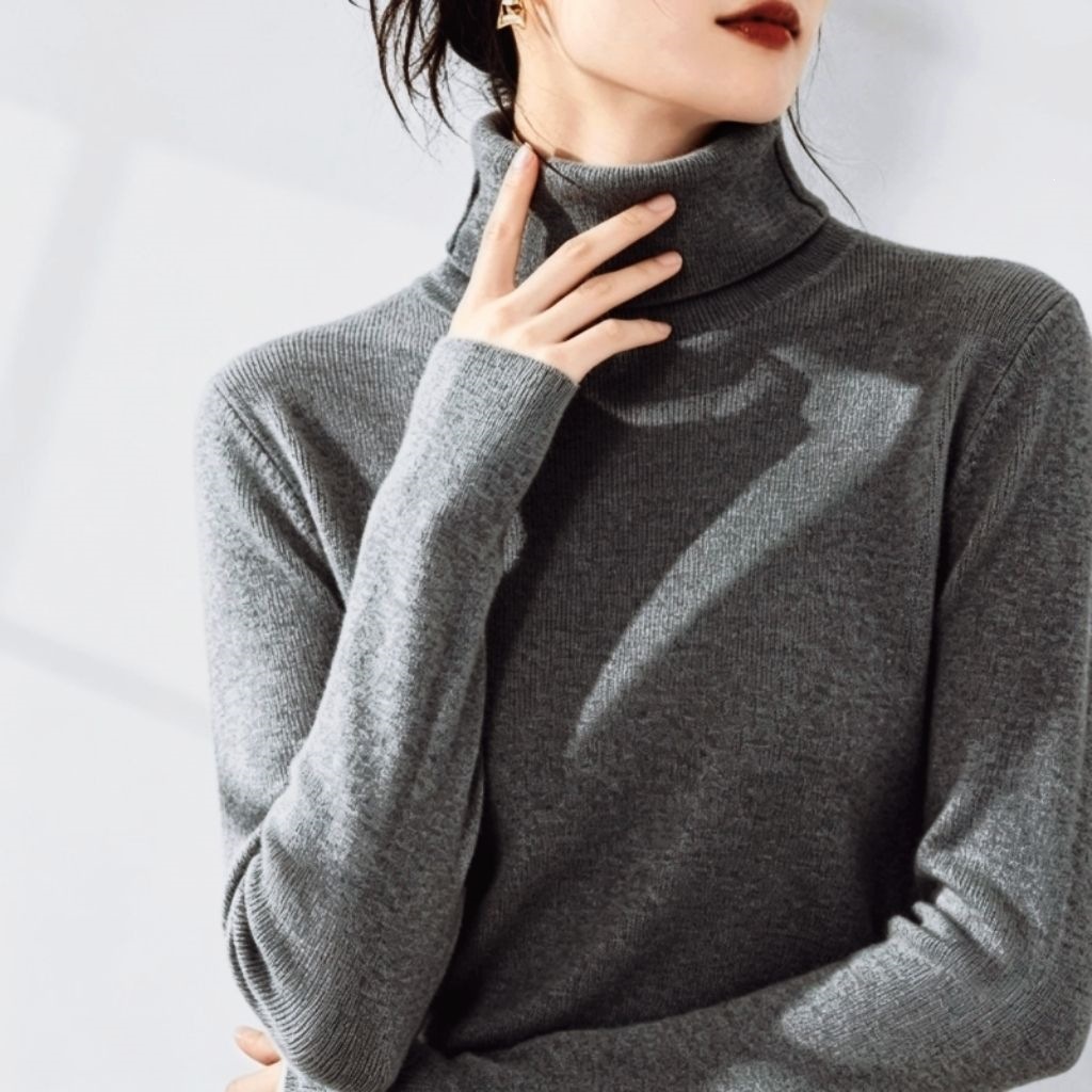 New autumn and winter collection: dark gray knitted sweater, versatile top, high-neck dark sweater, thin base layer, with tags