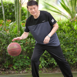 Ice Silk Quick-drying Suit Men's Summer New Thin Short-sleeved T-shirt Long Shorts Casual Sports Two-piece Dad's Suit
