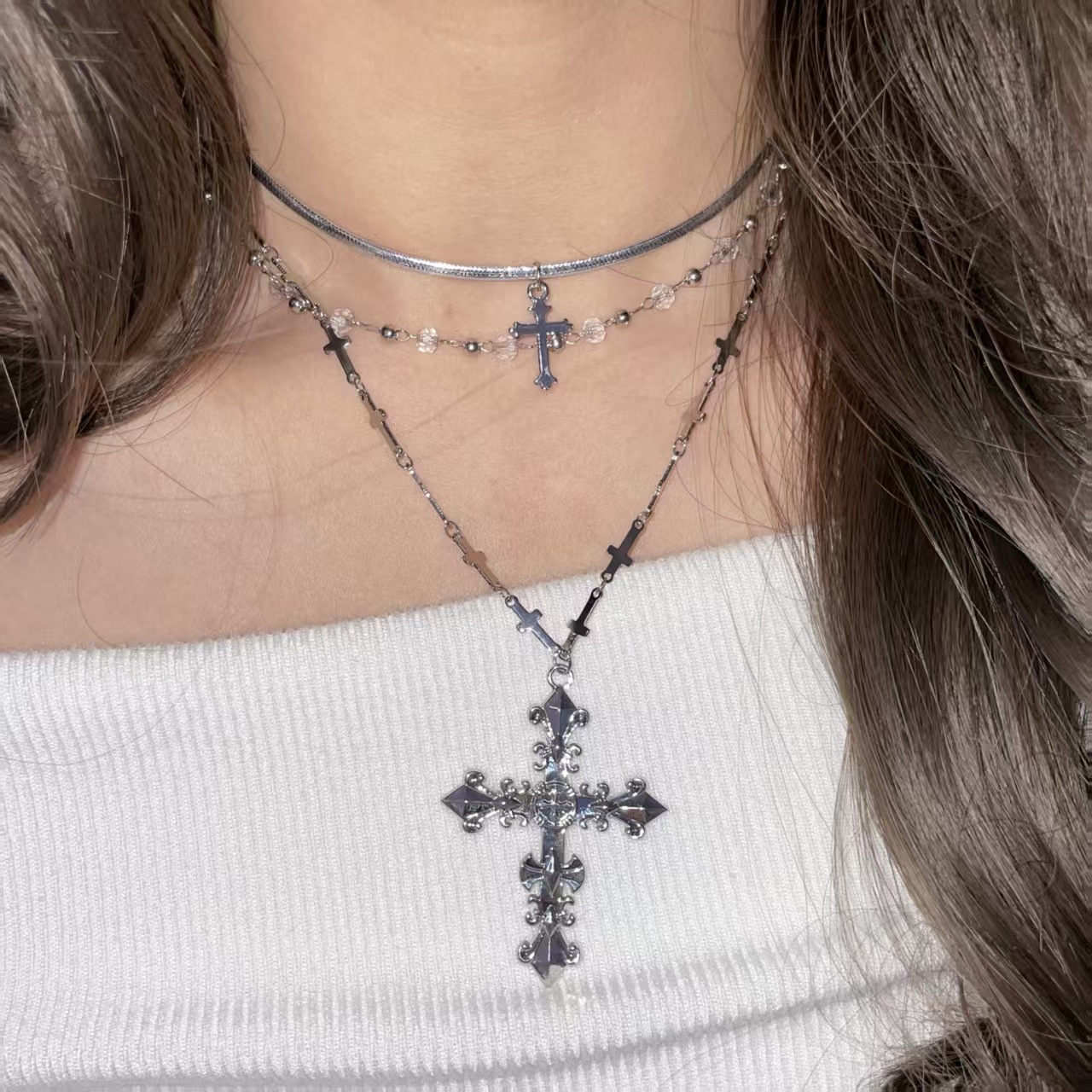 Sweet and Cool Style Double-Layered Cross Pendant Necklace for Women European and American Punk Hip-Hop Niche Design Clavicle Chain Necklace