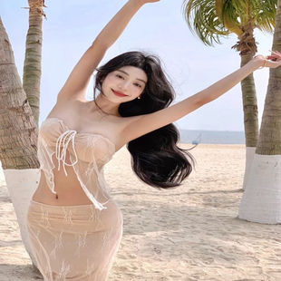 Design sense niche slim-fit slimming sexy pure hot girl lace tube top split dress Thailand vacation swimsuit for women