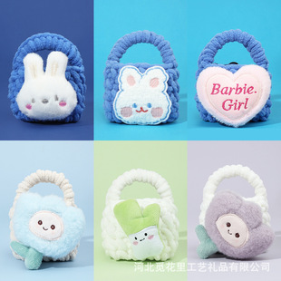 Handmade crocheted cute rabbit fur earphone bag creative couple wallet coin purse woven earphone bag finished wholesale