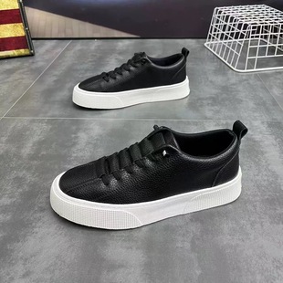 2025 New Lazy Slip-on White Shoes Spring Student Low-top Breathable Casual Sneakers Lightweight Internet Trendy Shoes