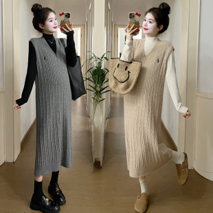 Internet celebrity pregnant women's autumn clothes two-piece set 2023 new suit autumn and winter vest dress outing fashion sweater dress
