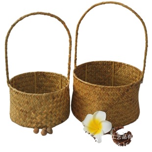 002 Single Seagrass Woven Storage Basket Cosmetics Foreign Trade Products Spring Festival Valentine's Day Handle Straw Basket