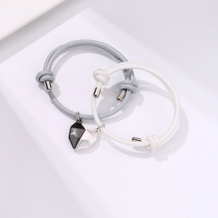 Cross-border hot couple bracelet love wishing stone luminous luminous bracelet alloy magnetic pendant good friend bracelet