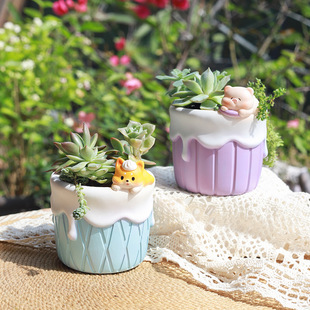 in stock Creative Cartoon Ice Cream Cheese Fleshy Gardening Potted Plant Container Balcony Courtyard Small Flower Pot Landscape Flower Vessel