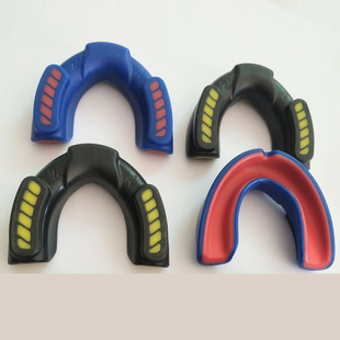 Factory Direct Sales Boxing Taekwondo Sanda Mouthguard Basketball Braces Mouthguard Sports Anti-wear Silicone Mouthguard