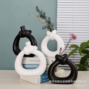 Cross-border ISS Wind Circle ceramic black and white vase ornaments creative home living room decoration advanced sense flower wholesale