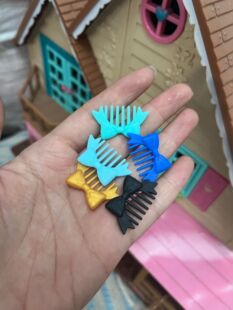 Bulk doll accessories small comb DIY drop glue mobile phone shell material