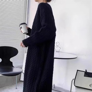 French New Retro Style Twist Knitted dress Women's Autumn and Winter Inner Matching Coat High-grade Grey Sweater Dress