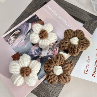 Autumn and Winter Wool Small Flower Hairpin Cute Girl's Bangs Broken Hairpin Children's Hair-free Fabric Side Hairpin Headwear