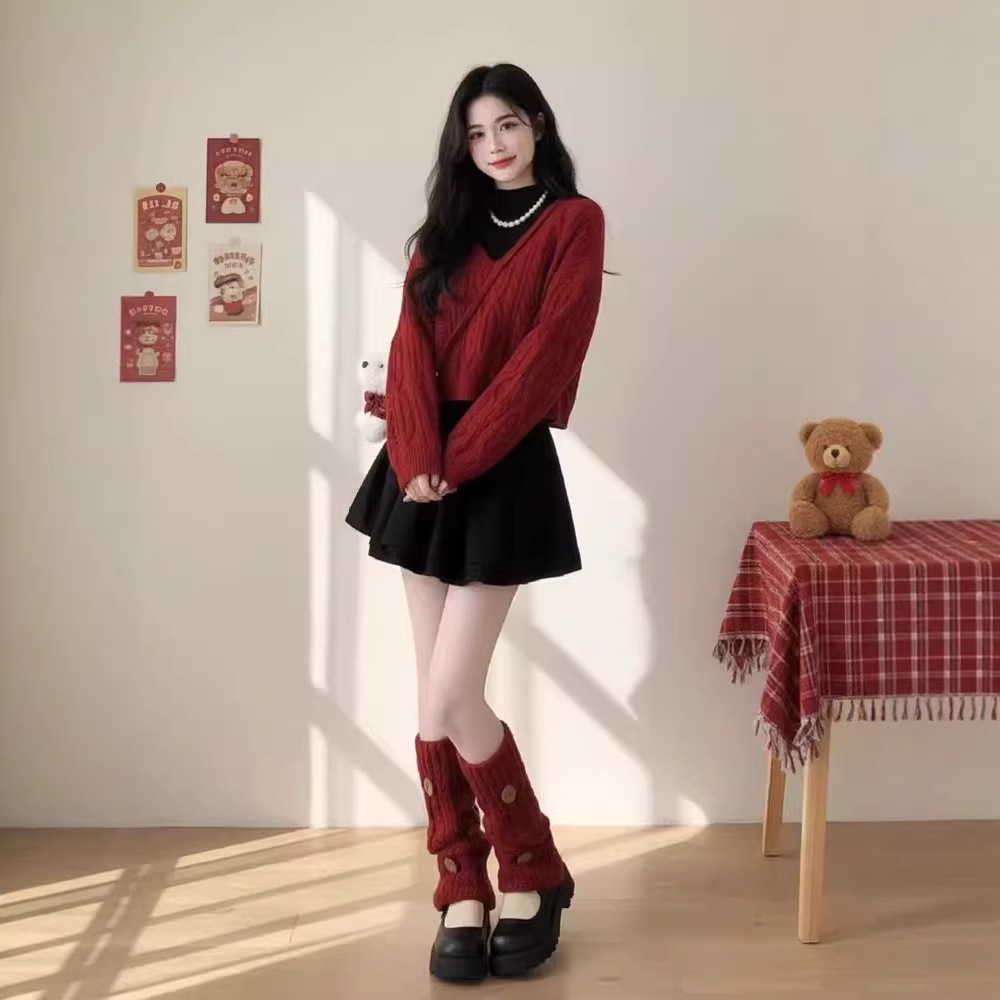 A Complete Set of Winter Outfits in Maillard Style, Miu Miu-Inspired Knitted Sweater Dresses, Women's Spring Outfits, and Spring Season Dresses