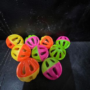 3. 5cm two-color Bell with shell plastic Bell plush toy Bell rattle accessories plastic toy accessories