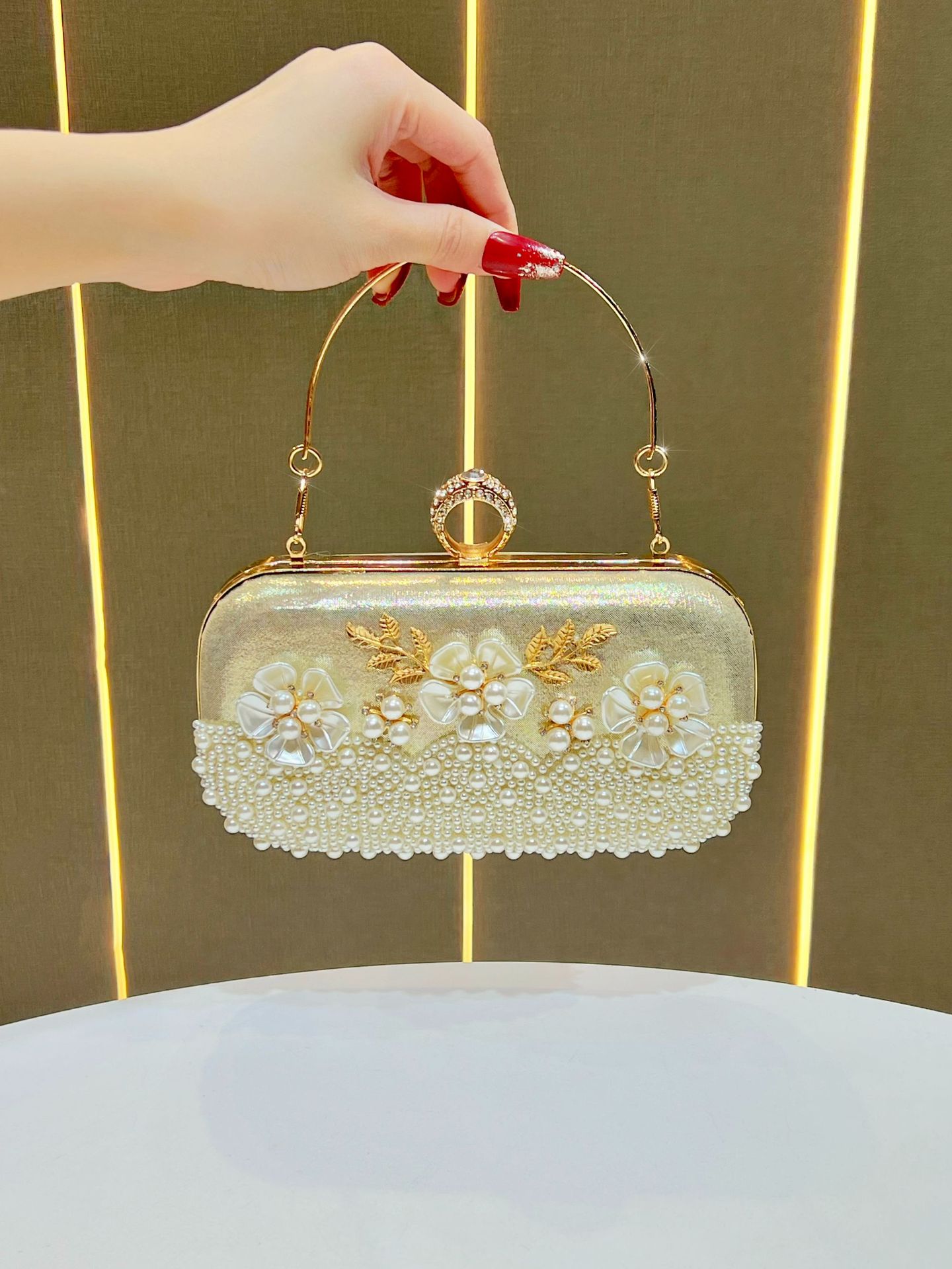 New pearl flower clutch bag, small cross-border handbag, fashionable crossbody bag, women's dress, banquet, evening bag