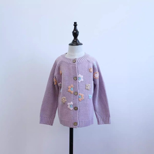 New Arrival 2024 Autumn and Winter Girl Baby Handmade Embroidered Flower Pink Purple Knitted Cardigan Coconut Buckle Round Neck All-Match Jacket