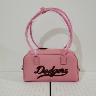 MLB2024 New South Korea NY Toast Large Capacity Couple All-match Bowling Underarm Bag