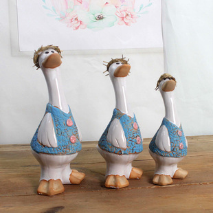 Wholesale cartoon ceramic duck crafts home straw hat duck craft ornaments creative duck decoration 3465