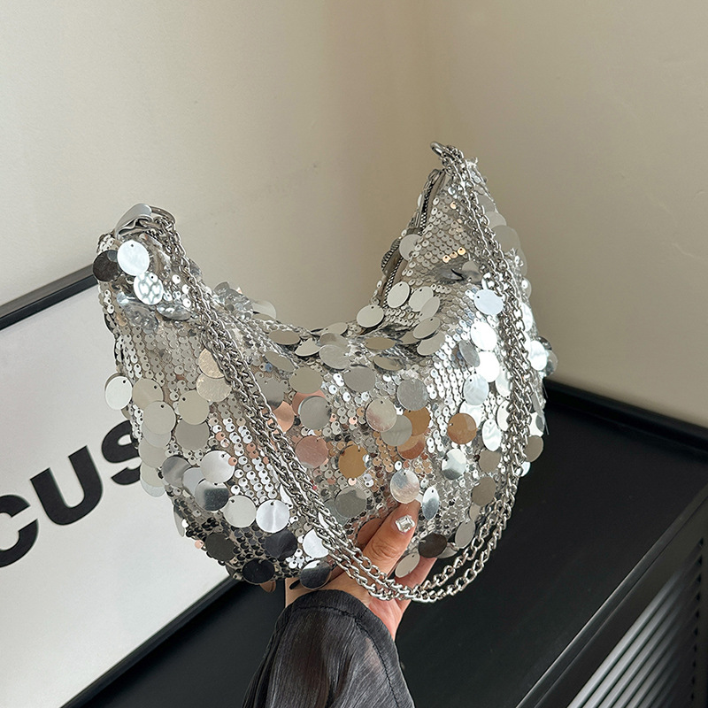 Sequined women's bag, 2024 new style, fashionable, niche, unique chain dumpling bag, large capacity, trendy shoulder/crossbody bag.