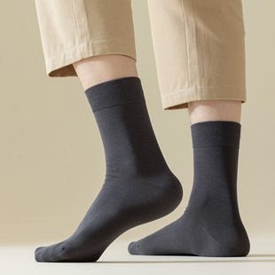 Boneless socks business comfortable breathable men's mid-barrel autumn and winter black long solid color cotton socks four seasons antibacterial spring and autumn