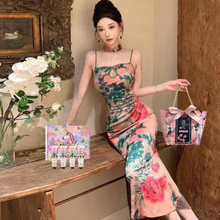 Flower hand cream set box moisturizing and hydrating hand gifts for employees small gift box high color value portable anti-dry
