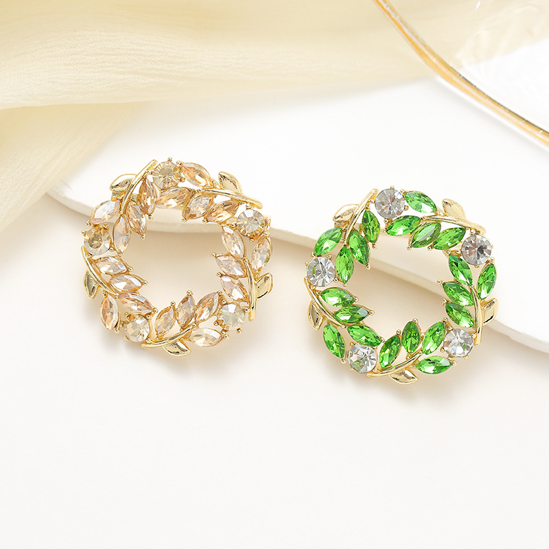 Summer Wheat Ear Garnish Brooch Fixed Clothes Pin Corsage Women's Exquisite Lining Light Collar Anti-running Buckle Accessories